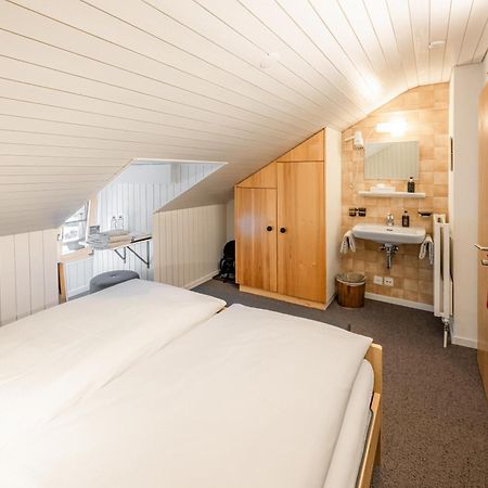 Hotel Nest- und Bietschhorn Blatten  Zimmer foto